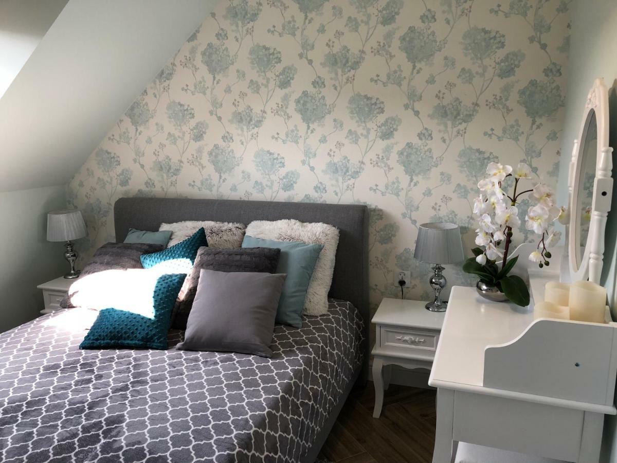 Family & Business Elegant Apartments Ul Warszawska - 2 Bedroom, Balcony, Parking Kielce Exterior photo